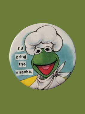 10/$25 The Muppet Show Kermit The Frog "Snacks" Handmade 2.25" Pinback Button